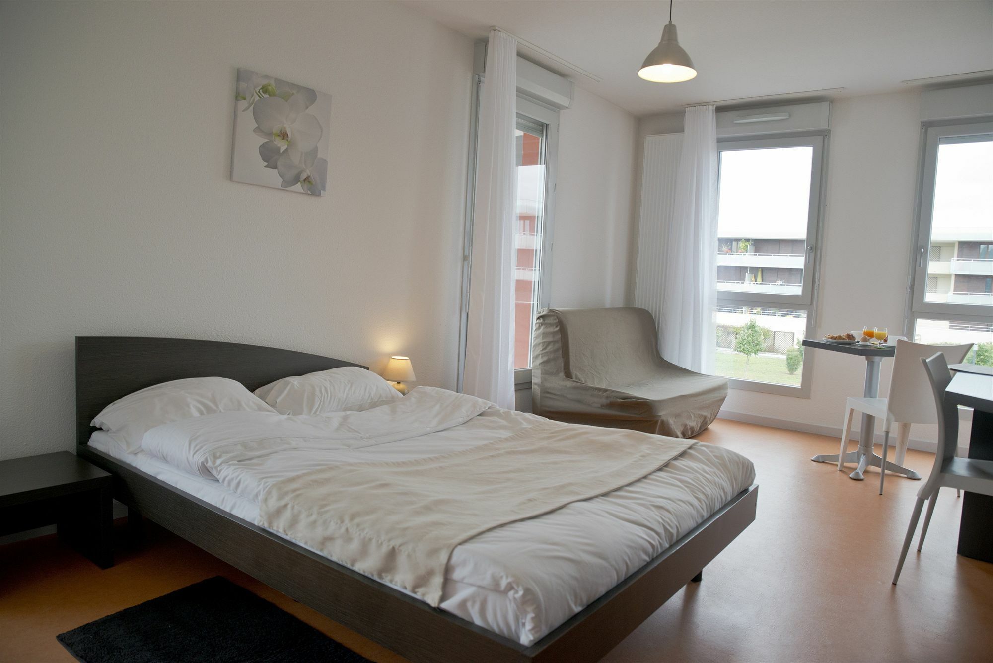 Comfort Aparthotel Besancon Hauts Du Chazal Экстерьер фото